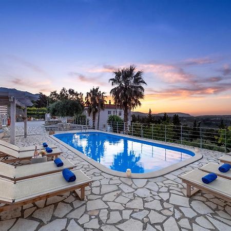 Villa Chrysallis With Heated Pool Georgioupoli Exteriér fotografie