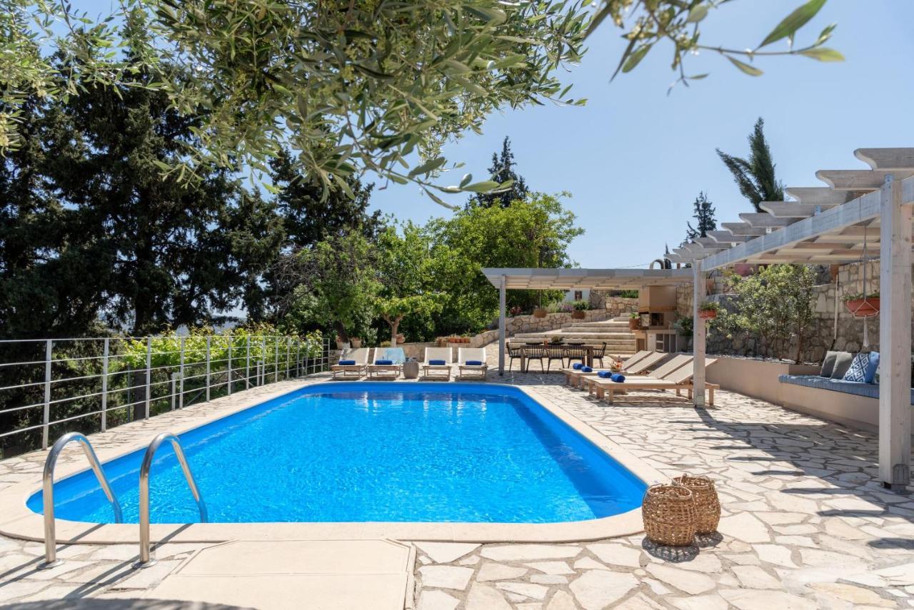 Villa Chrysallis With Heated Pool Georgioupoli Exteriér fotografie