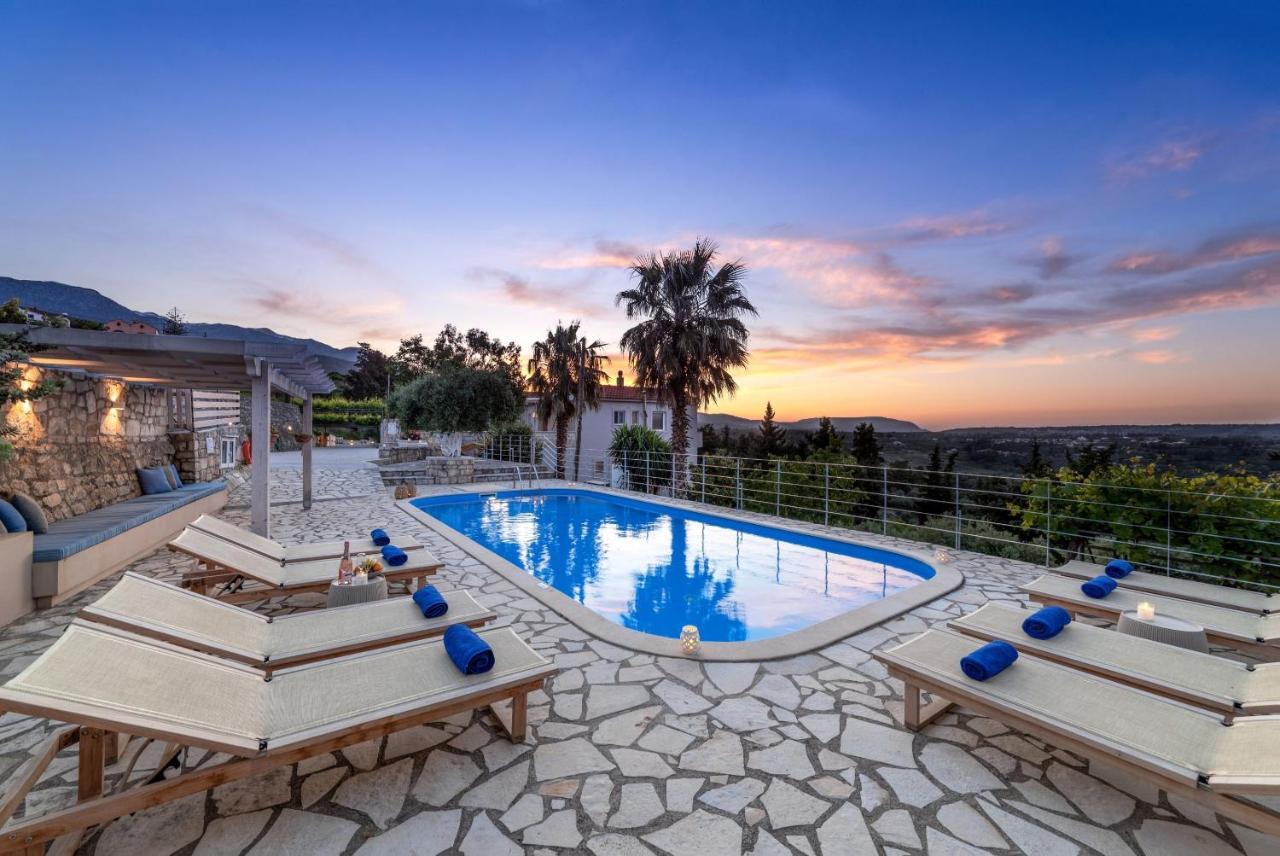 Villa Chrysallis With Heated Pool Georgioupoli Exteriér fotografie
